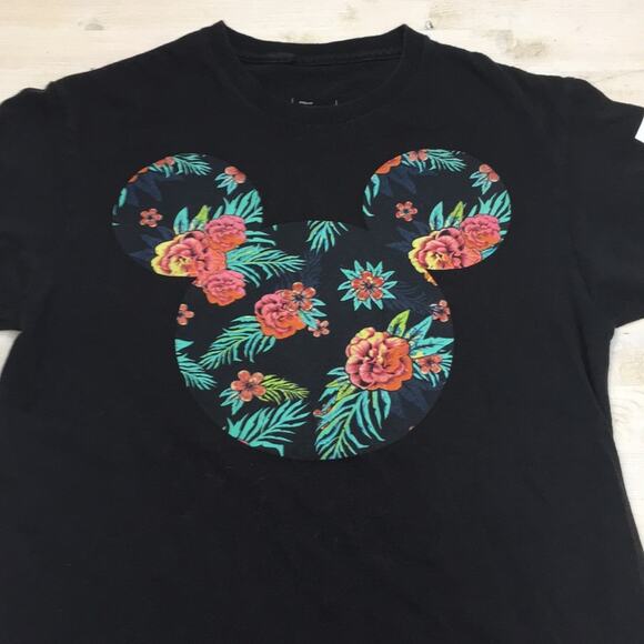 Neff x Disney Mickey Mouse short sleeeve graphic t-shirt sz S - Picture 2 of 4
